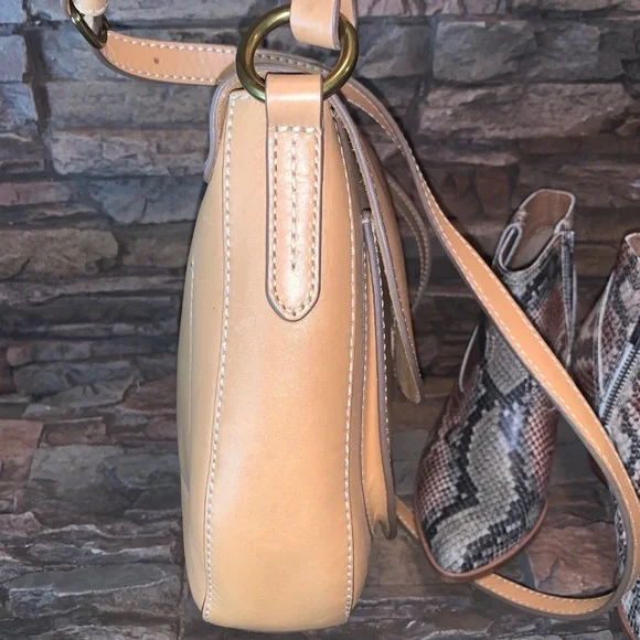 💛🤎Frye Harness Saddle Leather Saddle Crossbody Bag $428 - Picture 8 of 14